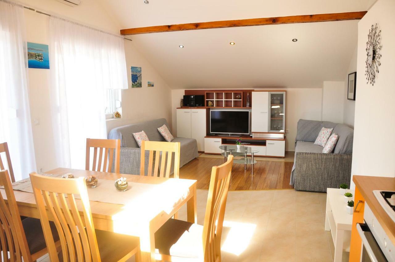 Rustic Apartment Mariva Ljubac  Exterior photo