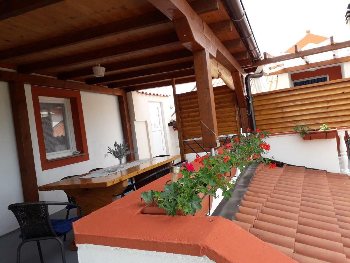 Rustic Apartment Mariva Ljubac  Exterior photo